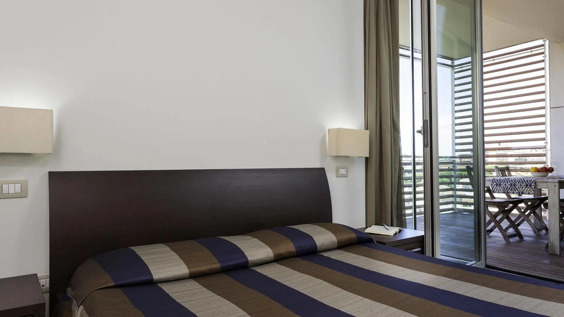 Residence Delfina Rimini 3*,