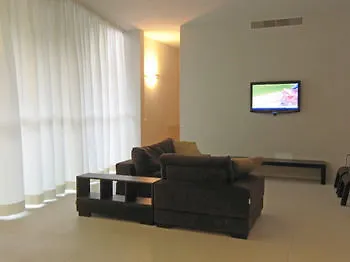 Residence Delfina Rimini 3*,